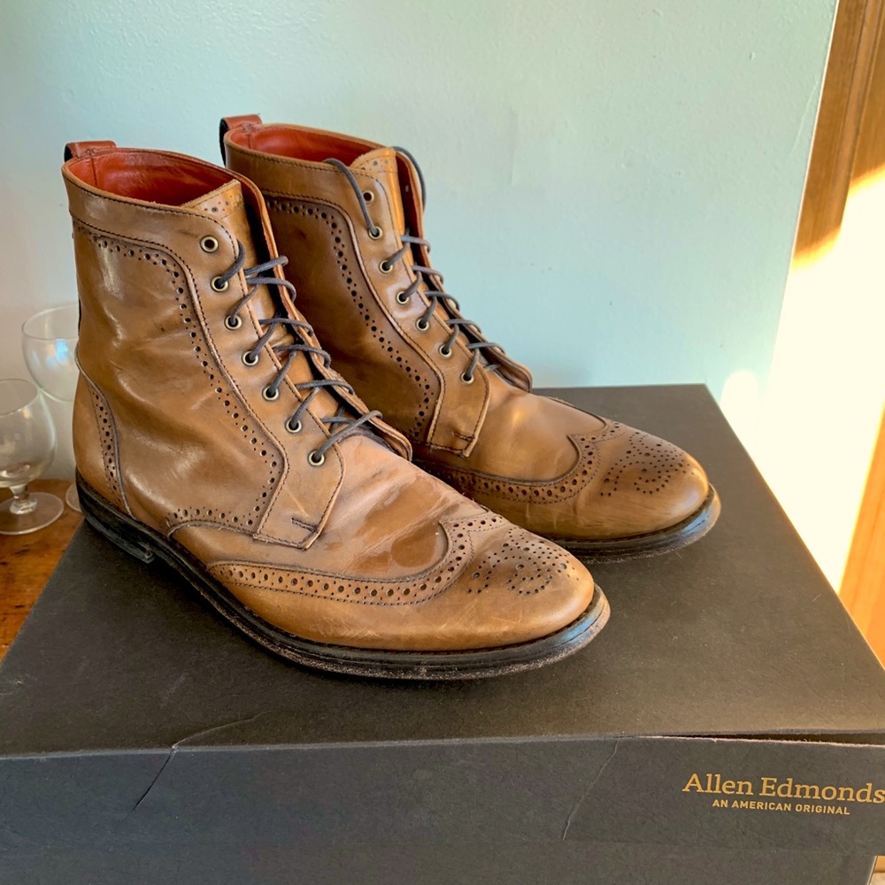 Size 10E Men’s Allen Edmonds Dalton Boots /Bourbon